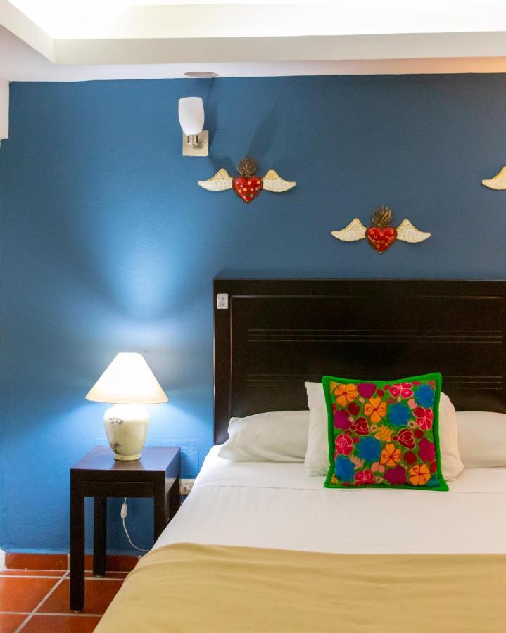 La Iguana Vallarta LGBT Experience - Romantic Zone Puerto Vallarta Esterno foto