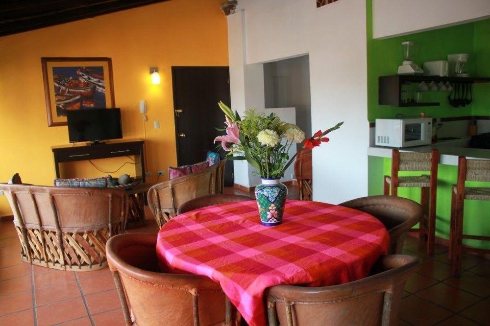 La Iguana Vallarta LGBT Experience - Romantic Zone Puerto Vallarta Esterno foto